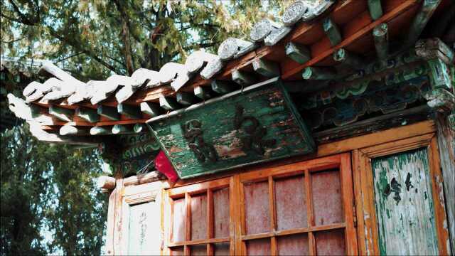 甘肃千年古刹海藏寺,其药泉井水比普通水重18克,成寺内一大奇观