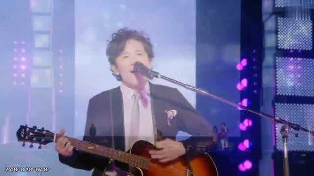 smap演唱会现场,歌声动人,让人沉醉