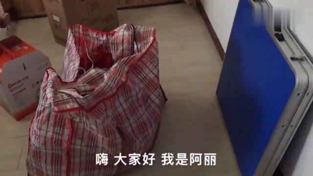 广西打工妹第10次搬家,这次搬进了男女混住的员工宿舍,终于不再流浪