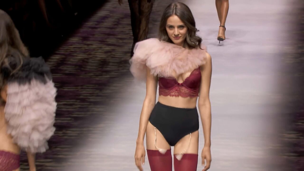 法国女装品牌etam（艾格）2016年内衣秀场（二）