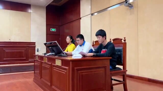 【学习党的二十大】津南法院联合咸水沽三中举办“法治零距离 护航青春路”模拟法庭活动