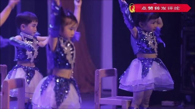 幼儿园大班舞蹈《椅子操》,舞蹈动作简单,音乐活泼快乐 #幼儿园 #幼师 #幼儿舞蹈 #大班舞蹈