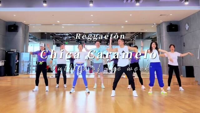 Chica Caramelo Reggaeton