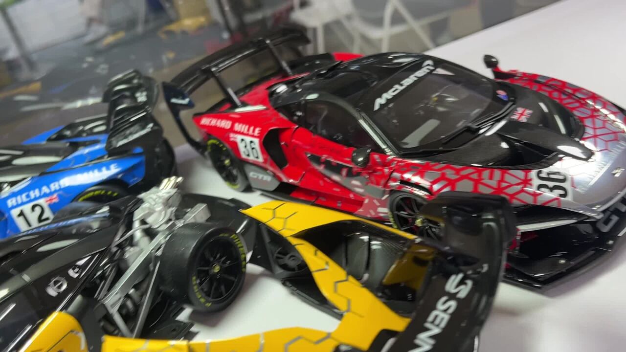 2023 中国模型展!LCD 力成达 1:18 合金全开 McLaren Senna GTR 装饰板样品