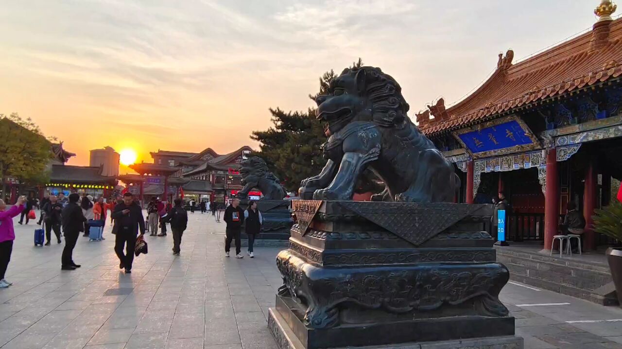 夜游大昭寺广场塞上老街