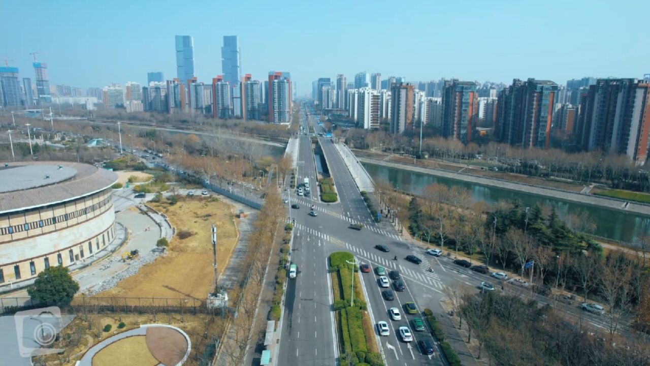 郑州市郑东新区商鼎路(聚源路小学段)美丽街景