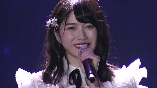 横山由依、向井地美音《月与水镜》