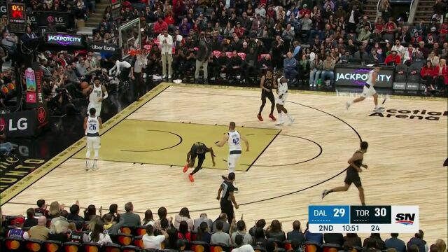 NBA常规赛：独行侠vs猛龙第2节原声解说回放