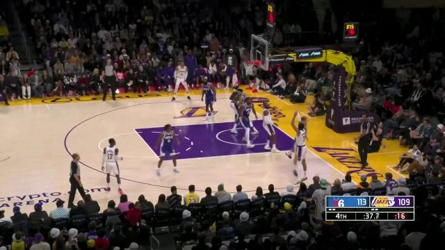 最后时刻极限对飚！恩比德后仰跳投布朗飚中三分