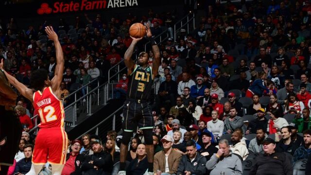 NBA·黄蜂终结老鹰5连胜