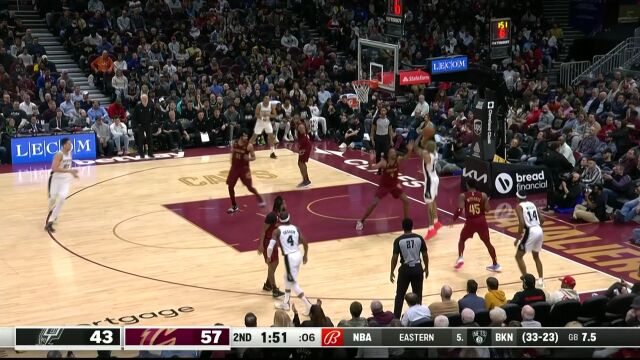 出手稳准狠 索汉直面防守稳稳命中