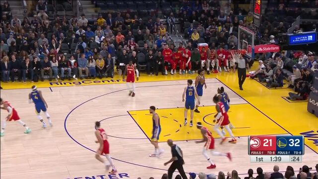 一人扛着球队前行 特雷杨里突外投连得5分