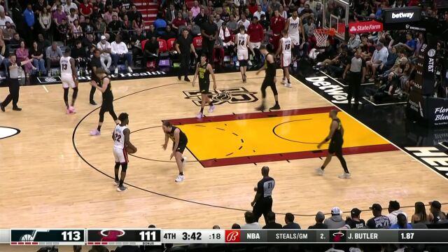 热火退防出现严重漏洞 凯斯勒单手指天完成空接终结