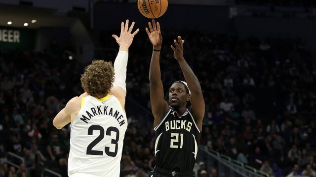 霍乐迪vs爵士集锦 全场21分送出8记助攻盘活进攻