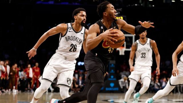 NBA·骑士送篮网4连败