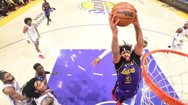 NBA·湖人胜雷霆升至西部第八