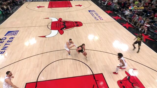 令人窒息的对攻大战！生死关头两队进攻拉满弹无虚发