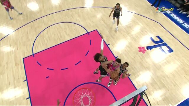 这才是礼尚往来！双方球员互送大帽毫不手软精彩程度满分