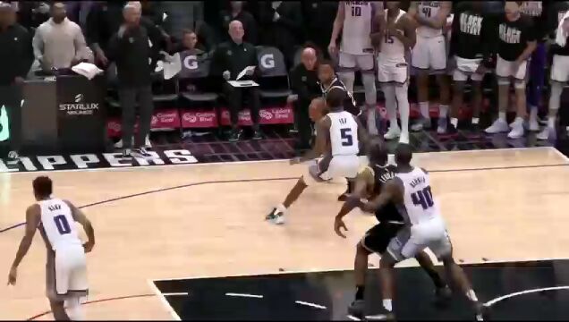 NBA常规赛：国王vs快船加时二中文解说回放