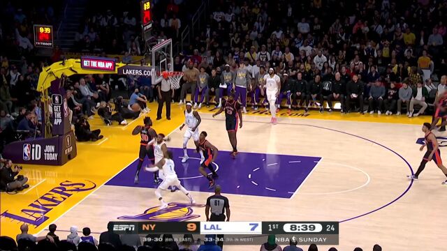 高能表现可不是昙花一现！拉塞尔前四投全中首节拿下13分