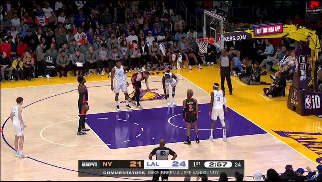 NBA常规赛：尼克斯vs湖人第1节中文解说回放