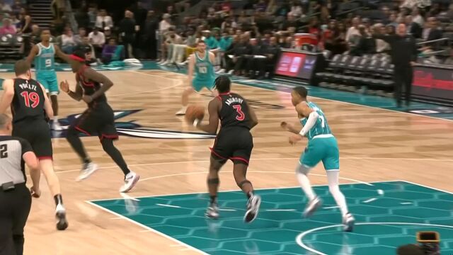 空配连线美如画！米凯卢克高抛喂饼理查兹空接暴扣虐筐