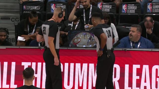 NBA夏季联赛：尼克斯vs费城 第4节英文解说回放