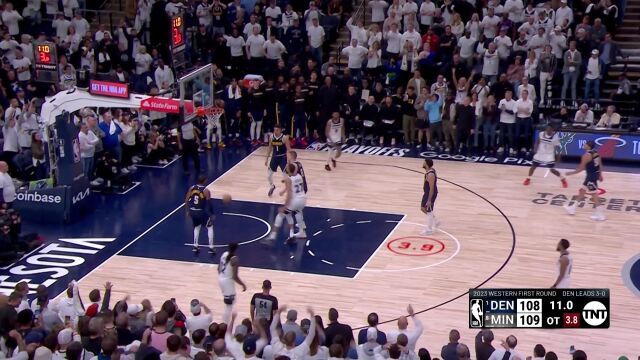 杀死比赛的进球 爱德华兹三分手起刀落为比赛盖棺定论