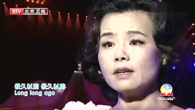 龚琳娜被誉为国宝级高音歌唱家,一首《很久以前》没想到这么温柔