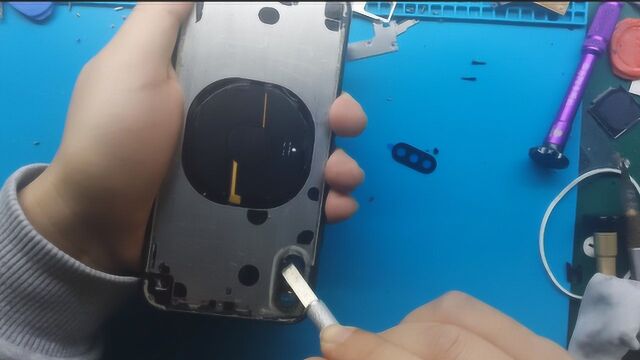 iPhoneX后盖玻璃摔坏,拆装过程很简单,看完就会!