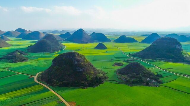 云南这个地方太美了,田地里山连着山一座座绵绵不绝