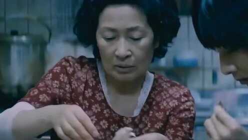 妈妈为还弱智儿子清白，解决唯一的证人，没想到儿子是真凶