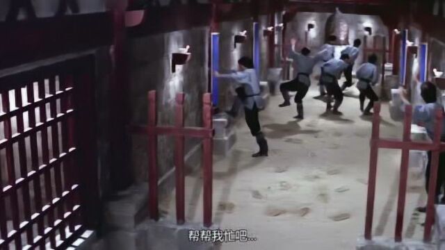 少林寺和尚展现出飞沙走石,走过之处脚印全没了,傻小子都看愣了