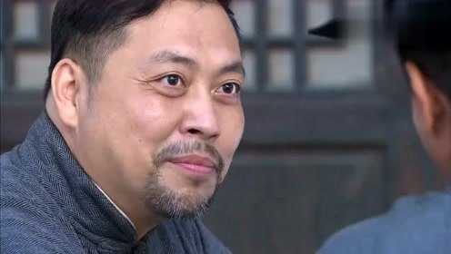侯江龙电视剧作品政委看报太入神男同志来了都不知