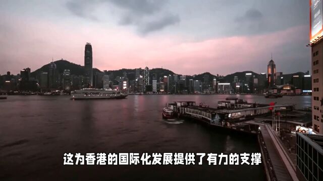 上海和香港综合实力大比拼,香港在全球经济中的依然是顶尖地位!