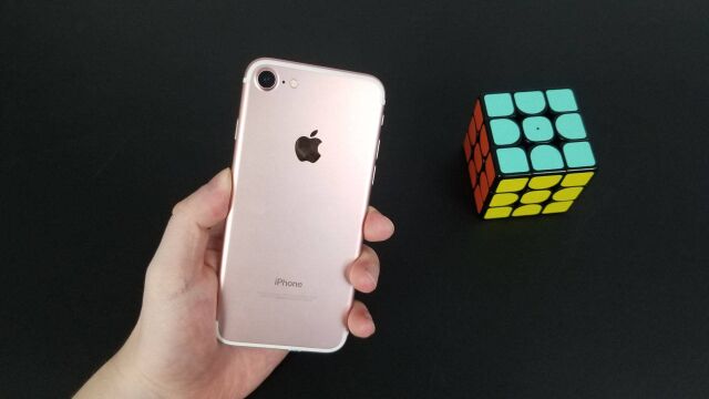 美国苹果官网清仓iPhone7!这款经典小屏也将寿终正寝?