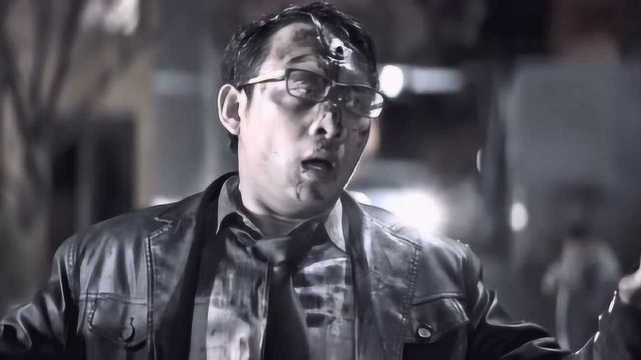 张译身为五星杀手，不仅杀错人，衣服还被抢了