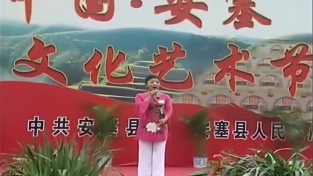 陕北女歌手刘春风倾情演唱民歌《什么人留下个人想人》