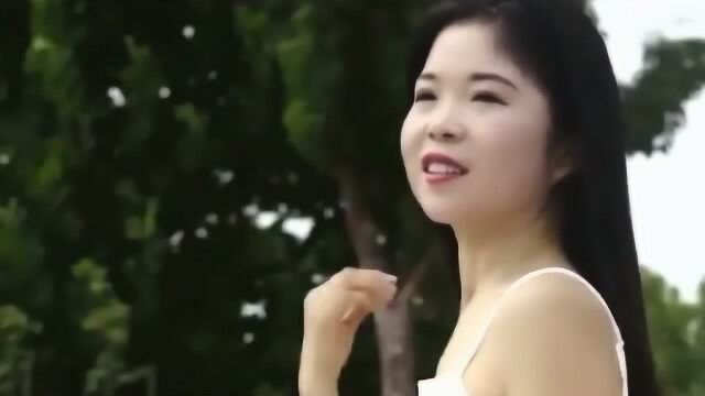 性感女歌手一首dj《做你的女人》节奏劲爆,忍不住多了听几次!