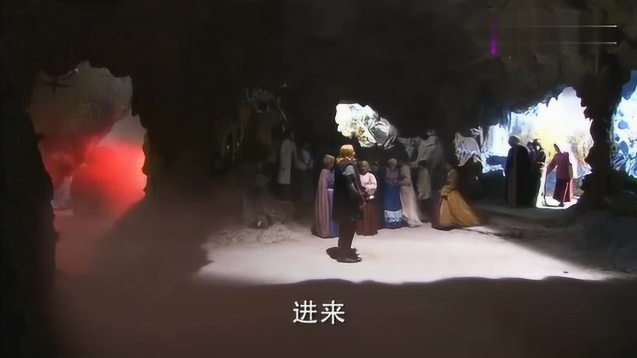 妈祖莫尔斯诱骗妈祖进魔洞里妈祖不听百姓劝阻执意要进洞