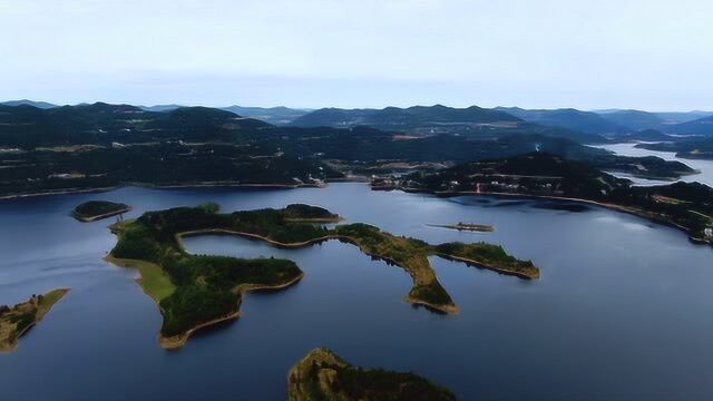 床车旅行来到四川南充,航拍升钟湖,野钓天堂休闲胜地