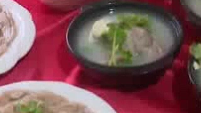 莆田领导为“百家餐饮名店”上榜企业授牌