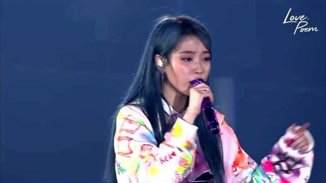 IU“握住你的手”现场剪辑版