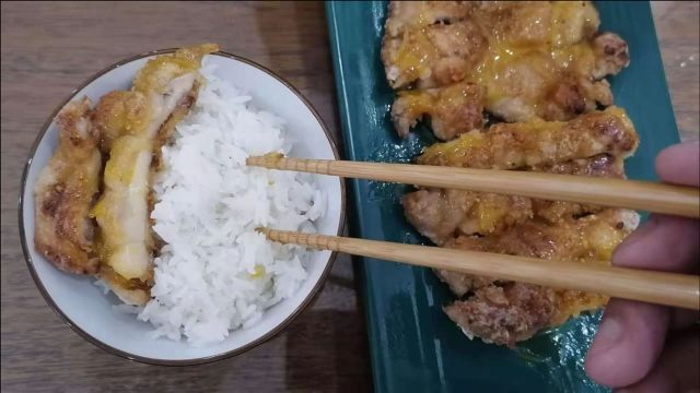 香港茶餐厅的鸡扒这么好吃,教你在家也可以做,外酥里嫩,比外面的还好吃