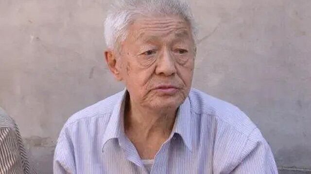 没有什么学历的杨兰春先生,他是有什么魅力,让徒弟如此敬佩他