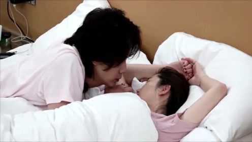 李承铉花式哄戚薇起床，亲亲又抱抱，这样的起床方式也太甜了吧！ - 腾讯视频