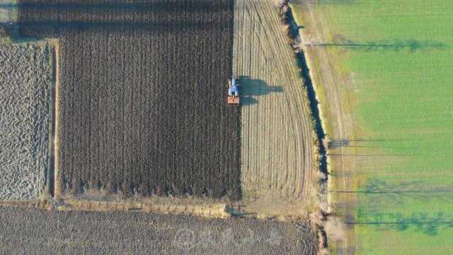 奥地利Steyr斯太尔代工制造,纽荷兰6270CVT大马力拖