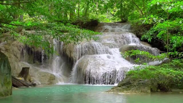 放松瀑布声(Erawan falls)宁静的森林河.#唐加文#