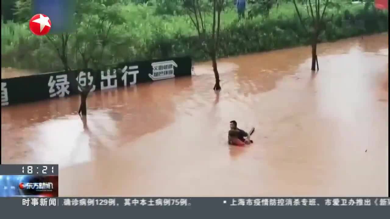 强降雨致四川雅安部分高速入口关闭 部分客运班线停发