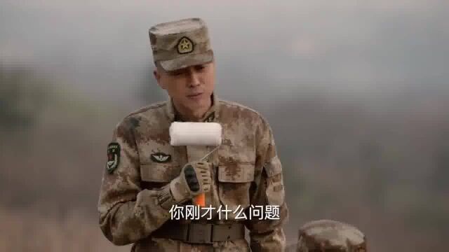 陆战之王新兵好奇兵王被派站岗的感想,兵王仅用三个字让他懂,军旅战争